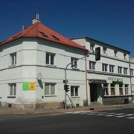 Na 15 Kopách Hotel Kolín Exterior foto