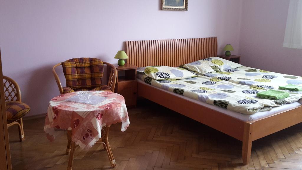Na 15 Kopách Hotel Kolín Quarto foto